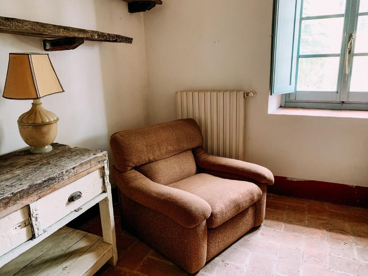 Apartamento Casale Gli Ulivi Donnini Exterior foto