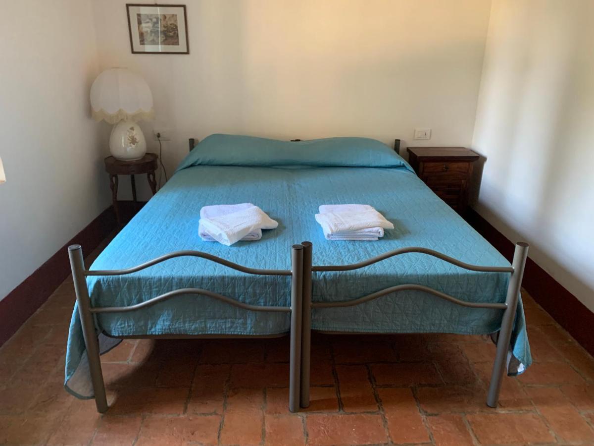 Apartamento Casale Gli Ulivi Donnini Exterior foto